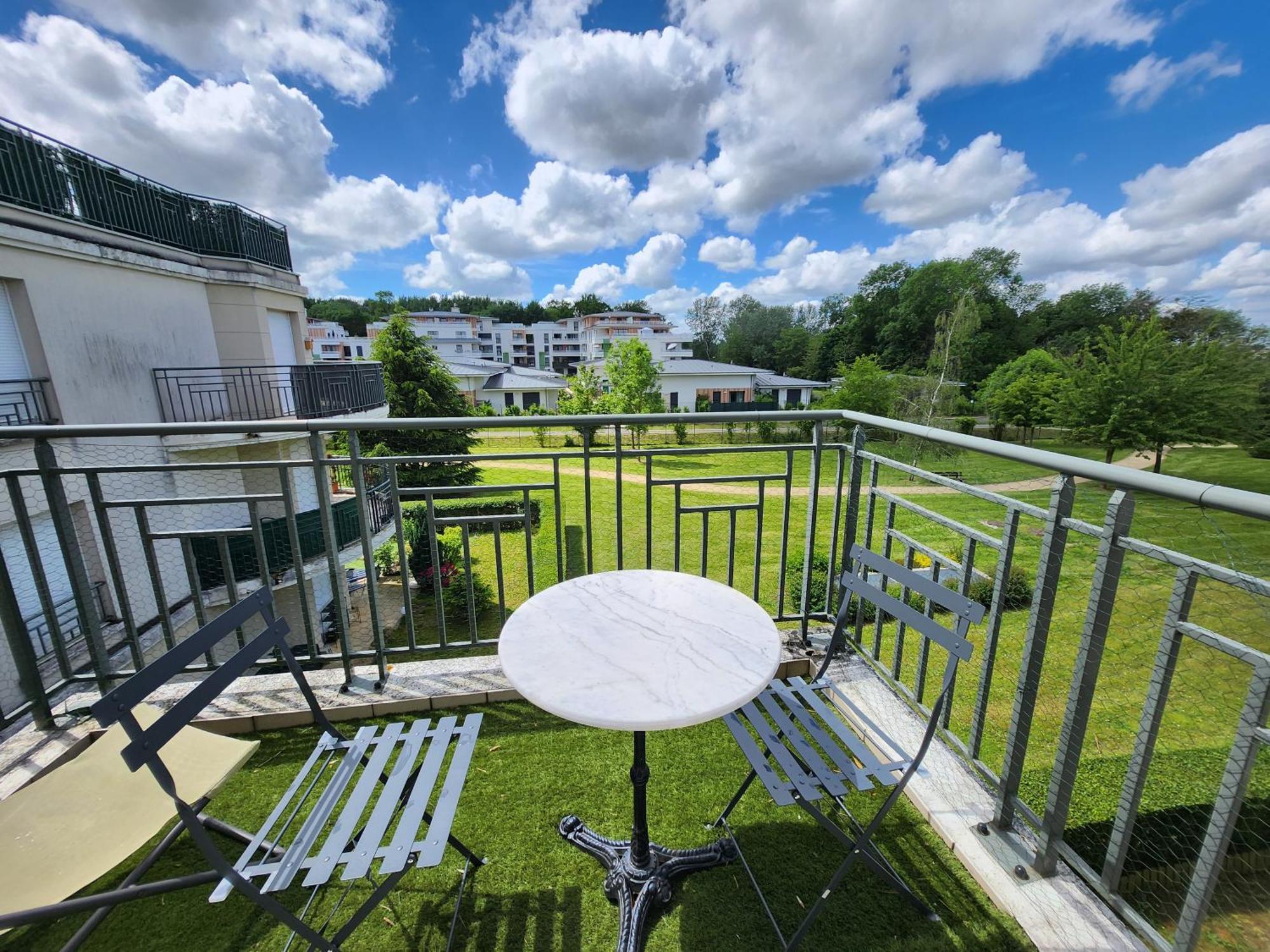Appartement, Balcon, Parking, 5' Disneyland Montevrain Luaran gambar